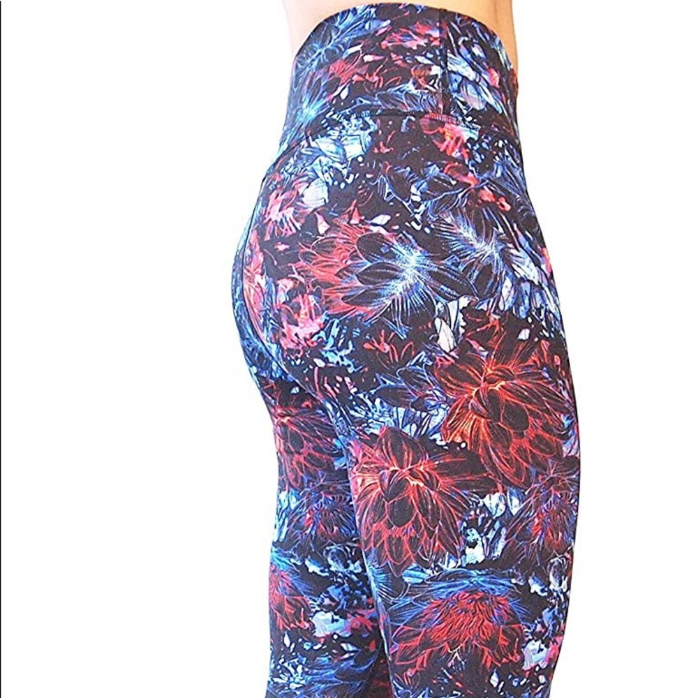 Lululemon patterned leggings